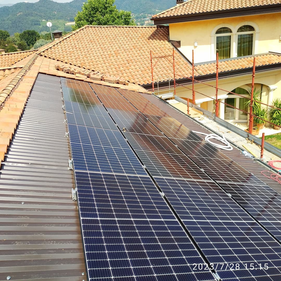 Impianto fotovoltaico ad Imbersago, in provincia di Lecco