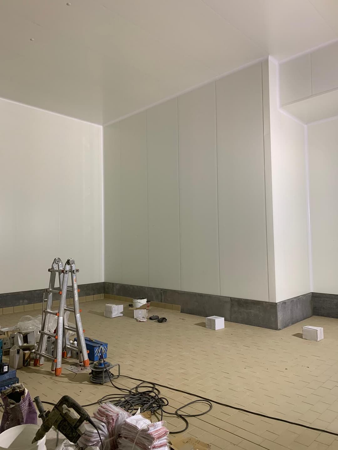 Lavori in corso di finizione